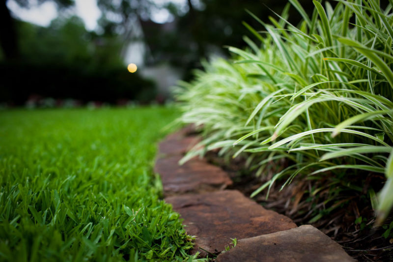 1744-lawn-care-service-prices