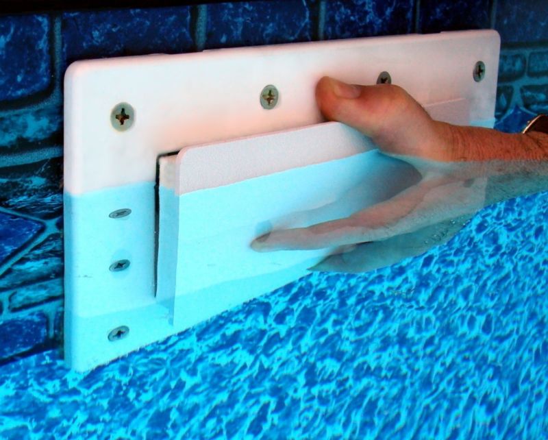 installing_skimmer_plug