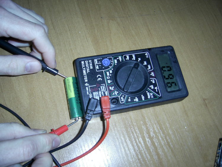 DIGITAL CAMERA